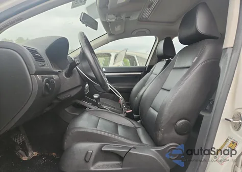 2010 Volkswagen Jetta Se z USA, uszkodzony, nr VIN 3VWRX7AJ6AM166022